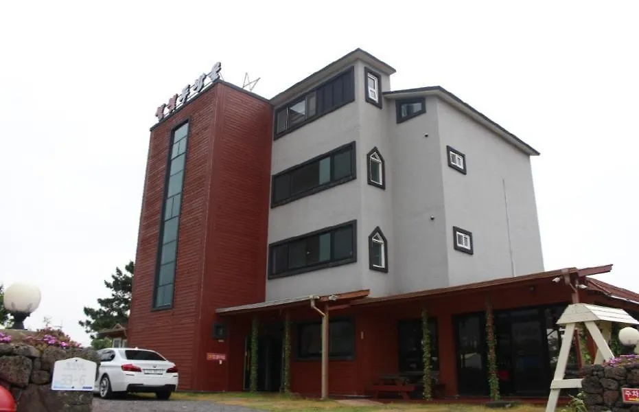Country house Starlight Drops Pension Jeju